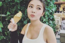 云浮大胸女明星(各大女明星)