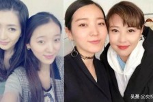 云浮7旬奶奶带盲老伴游遍中国(小女孩扶盲人老奶奶过马路)