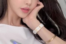 云浮全国在线兼职女伴游联系人(富婆中介2717281818)