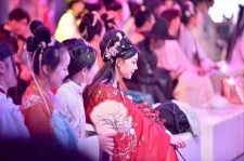 云浮汉服模特兼职(想做汉服模特去哪里找)
