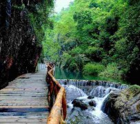云浮周边旅游(周边旅游景区哪里好玩)