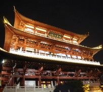 云浮长沙旅游攻略(长沙旅游攻略景点必去长沙美食街)