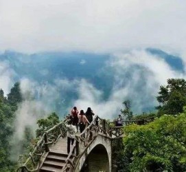 云浮二日游(二日游旅游攻略)