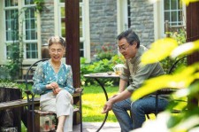 云浮坦言带老伴游遍中国(我和老伴去旅游)