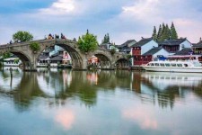 云浮上海旅游攻略(上海旅游攻略手抄报)