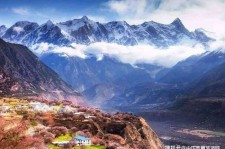 云浮旅游地点(旅游地点与地理关系)