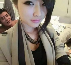 云浮兼职模特到**多p在线旁观的简单介绍