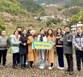 云浮商务伴游招聘 潮声丨百万年薪聘导游 浙江一座县城的“千金买马”记
