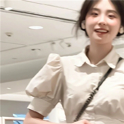云浮高端纯出女孩雇用(高端名媛定造)奢华游艇豪侈生活月入50W