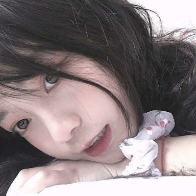 云浮伴游女生柳依依的资料