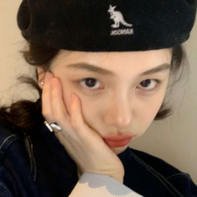 云浮伴游女生星辰大海的资料