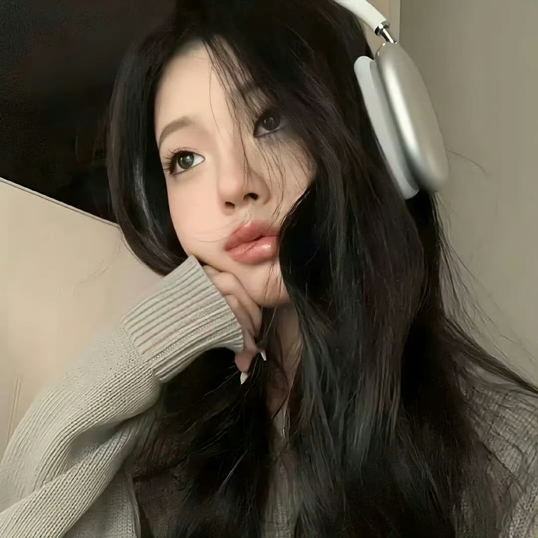 云浮伴游女生刘雪的资料?