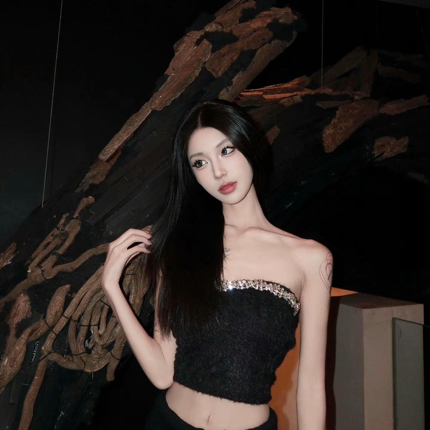 云浮伴游女生顾晚晴的资料