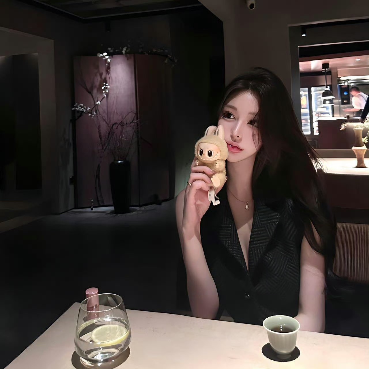 云浮伴游女生范甜甜的资料