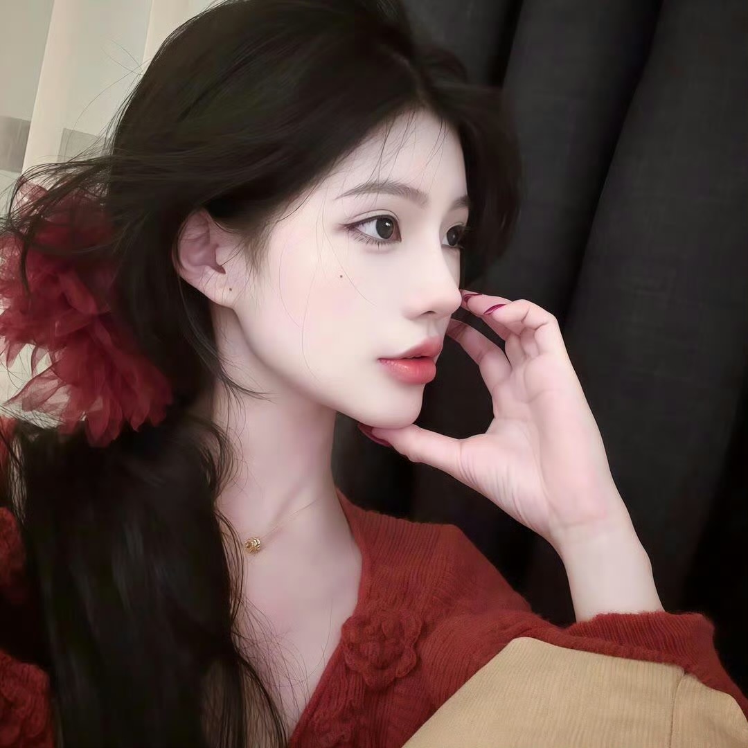 云浮伴游女生周雅雯的资料