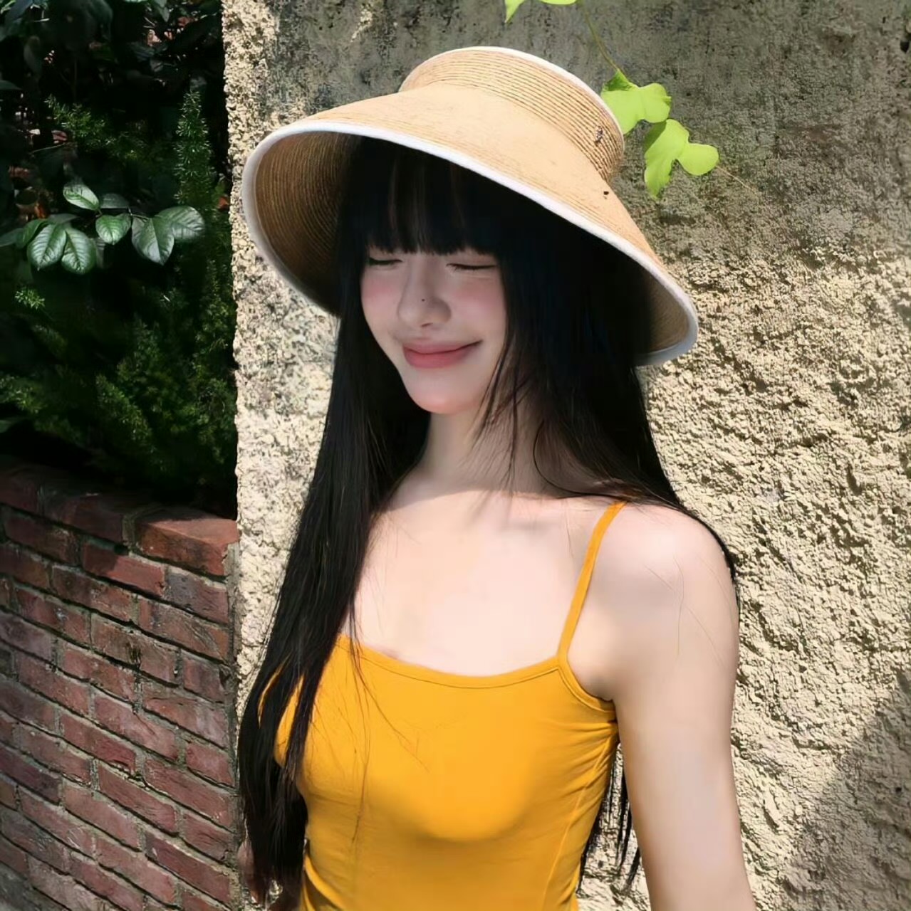云浮伴游女生周丹的资料