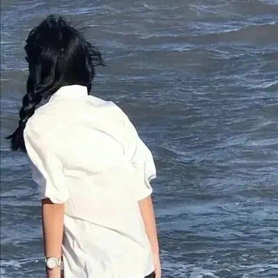 云浮伴游女生张廖新竹