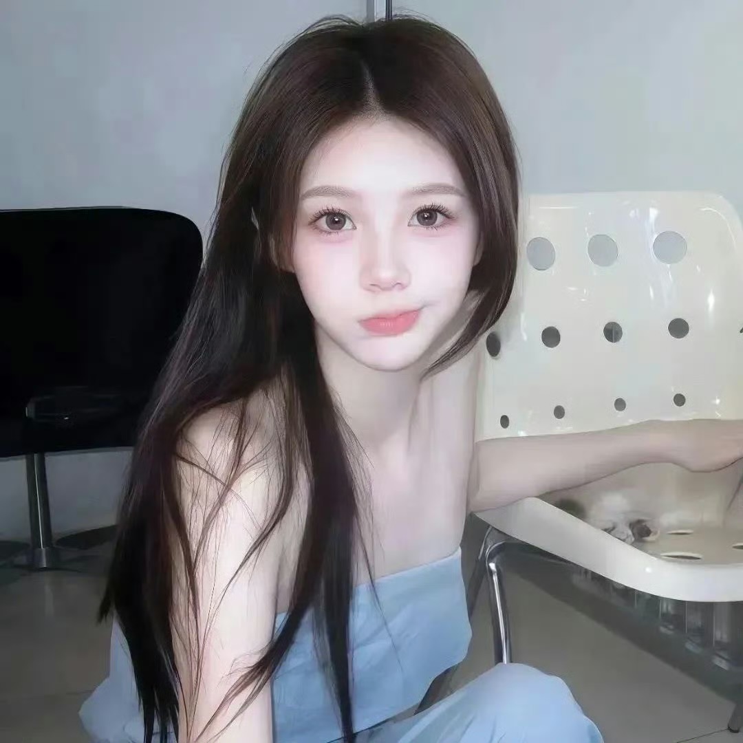 云浮伴游女生 | Sophia的资料